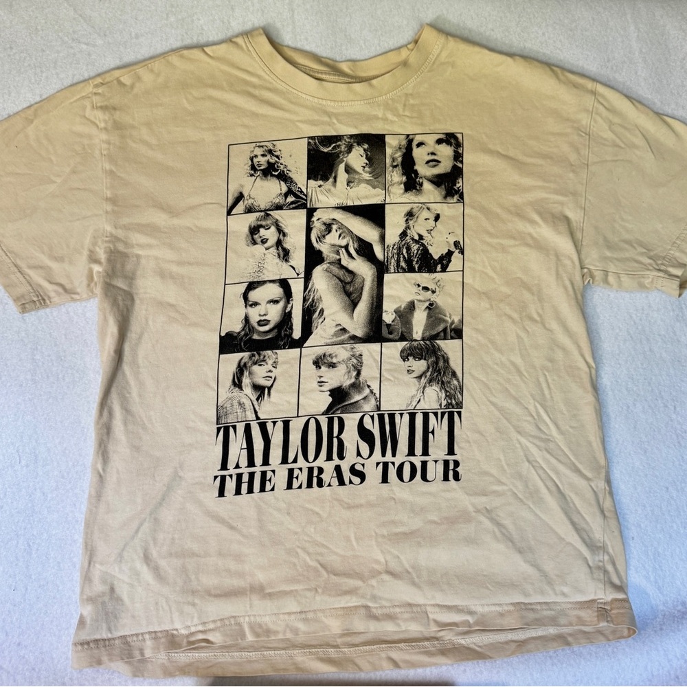 Taylor Swift T Shirt Womens M Ivory Cream The Eras Tour Concert Graphic Tee
